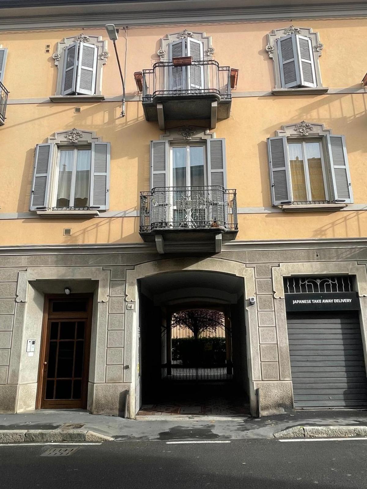 Gelsomino Appartamento Con Posto Auto Nel Centro Di Monza Ngoại thất bức ảnh